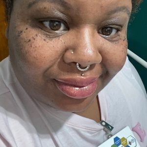 Meet your Posher, Daniele